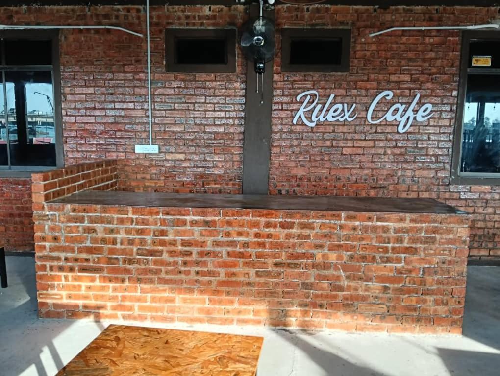 Roomstay By Abe Cottage Kampung Kuala Besut Exterior foto